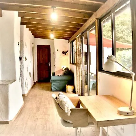 Casa La Vega Rural Con Piscina, Tenerife *